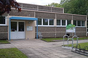 Sporthalle Außenansicht